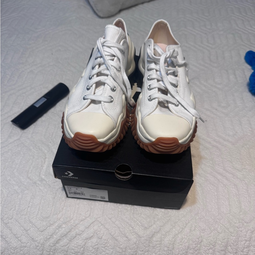 Platform converse ￼